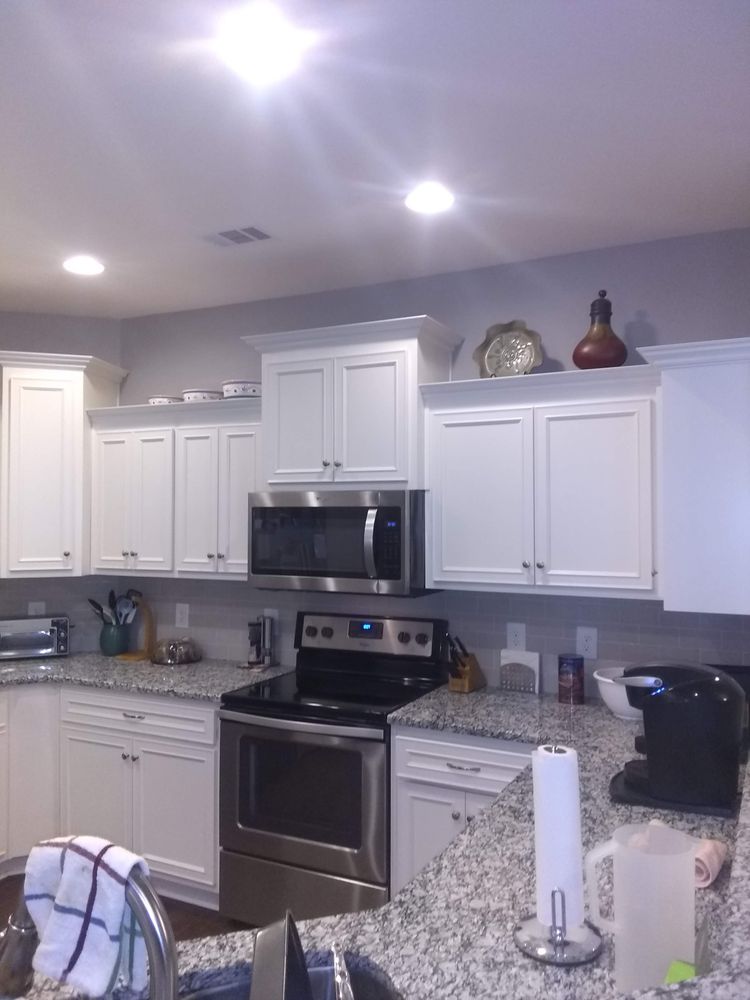 Slide of Twinz Brotherz Construction