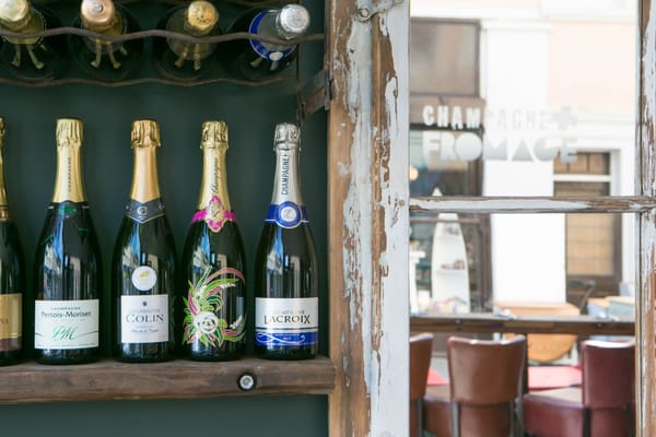 Champagne+Fromage by null