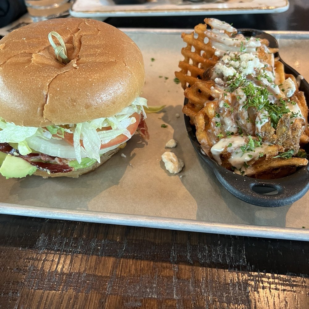 Henry's Tavern - Breakfast & Brunch Near Me - Portland, Oregon Henry's Tavern - Breakfast & Brunch Near Me - Portland, Oregon