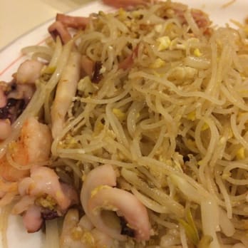 Litz Restaurant - Singapore fried rice vermicelli $7.95 - Singaporean Near Me - Monterey Park, California Litz Restaurant - Singapore fried rice vermicelli $7.95 - Singaporean Near Me - Monterey Park, California