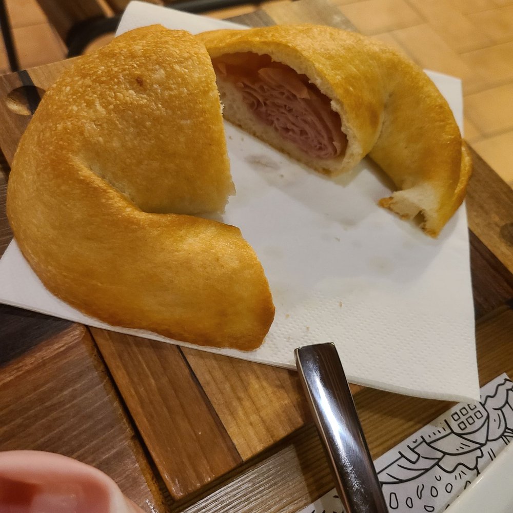 Mortadella pocket (don't remember the name on the menu)