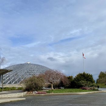 Queen Elizabeth Park - Plant dome has a entrance fee - Parks Near Me - Vancouver, British Columbia