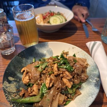 Plue - Chicken Pad See Ew - Thai Near Me - New York, New York Plue - Chicken Pad See Ew - Thai Near Me - New York, New York