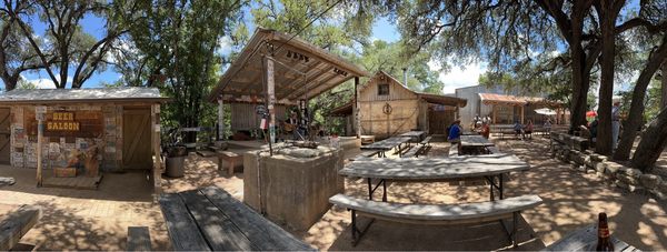 Luckenbach by null