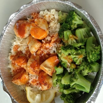 Bob's Seafood Market - broiled scallops with broccoli - Seafood Markets Near Me - Absecon, New Jersey Bob's Seafood Market - broiled scallops with broccoli - Seafood Markets Near Me - Absecon, New Jersey