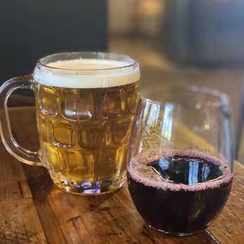 Finney's Crafthouse - Redlands - House Cabernet and Cali Creamin' - New American Near Me - Redlands, California Finney's Crafthouse - Redlands - House Cabernet and Cali Creamin' - New American Near Me - Redlands, California