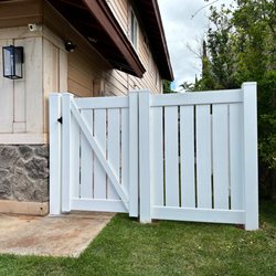Best Vinyl Fence & Deck - Side fence