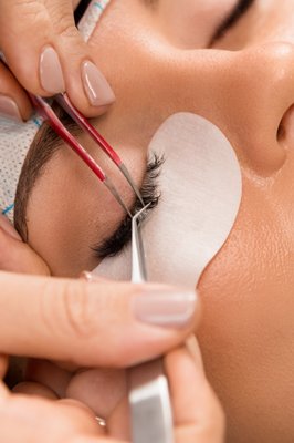 Hybrid Lash Set - Schedule your lash set today and get holiday-ready! Hybrid Lash Set - Schedule your lash set today and get holiday-ready!