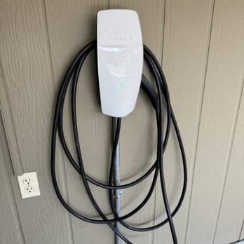 Hawaii Electrical Source - Tesla gen 3 wall connector - Electricians Near Me Hawaii Electrical Source - Tesla gen 3 wall connector - Electricians Near Me