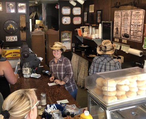Hotel Hickman Chuckwagon BBQ by null
