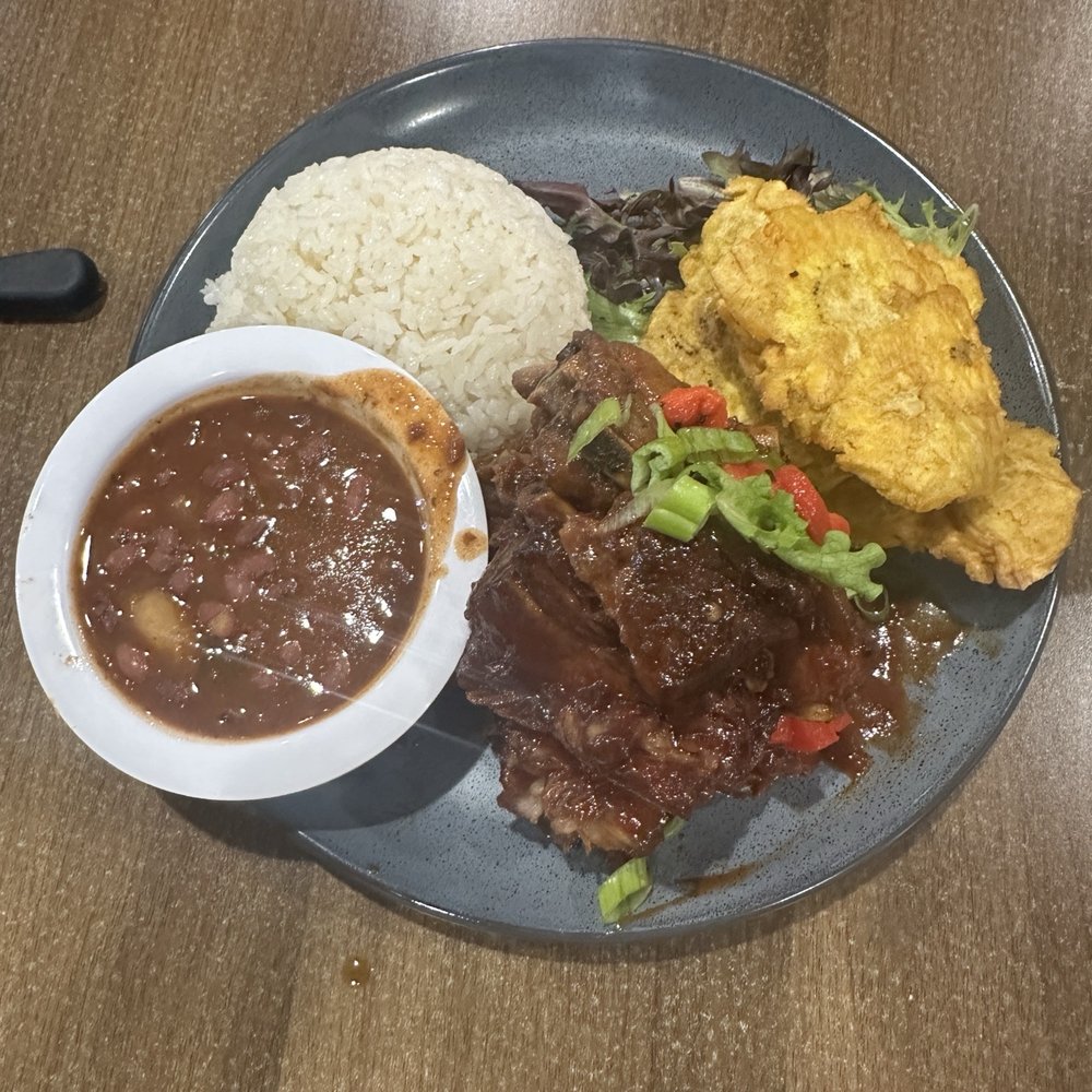 Grillers Puerto Rico - BBQ Ribs, rice and beans, tostones - Puerto Rican Near Me - Orlando, Florida Grillers Puerto Rico - BBQ Ribs, rice and beans, tostones - Puerto Rican Near Me - Orlando, Florida