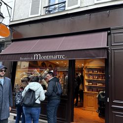 Biscuiterie de Montmartre - Absolutely delicious! The only thing I regret is not having purchased more.
