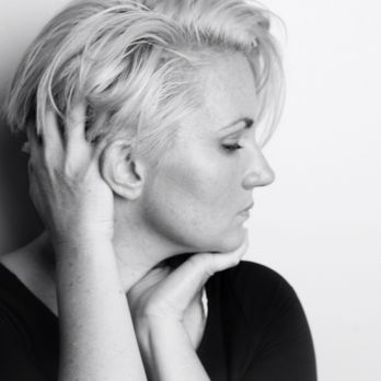 Neeley Jo Hair & Makeup - Platinum pixie - Hair Stylists Near Me - Goodyear, Arizona Neeley Jo Hair & Makeup - Platinum pixie - Hair Stylists Near Me - Goodyear, Arizona
