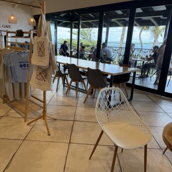 Hala Tree Cafe - Inside - Coffee & Tea Near Me - Kaaawa, Hawaii Hala Tree Cafe - Inside - Coffee & Tea Near Me - Kaaawa, Hawaii
