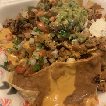 Amelias Mexican Kitchen - Carnitas Nachos - Mexican Near Me - Tucson, Arizona