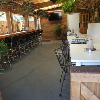 Cajun Craft - Outdoor eating area - Cajun/Creole Near Me - Waco, Texas Cajun Craft - Outdoor eating area - Cajun/Creole Near Me - Waco, Texas