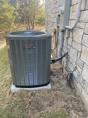 HVAC Projects - From Air Conditioning Repair & Installation, to Heating Repair & Installation services, we at Reese Air Services have you covered on all your A/C and Heating system needs. We work with all brands such as Trane, Carrier, Lennox, Ruud, Rheem, Mitsubishi, Amana, Goodman.
Factory-authorized HVAC dealer for Trane & Carrier
Available for 24-hour emergency HVAC service
Trained to work not only Trane & Carrier but also Lennox, Ruud, Rheem, Mitsubishi, Amana and Goodman HVAC Projects - From Air Conditioning Repair & Installation, to Heating Repair & Installation services, we at Reese Air Services have you covered on all your A/C and Heating system needs. We work with all brands such as Trane, Carrier, Lennox, Ruud, Rheem, Mitsubishi, Amana, Goodman.
Factory-authorized HVAC dealer for Trane & Carrier
Available for 24-hour emergency HVAC service
Trained to work not only Trane & Carrier but also Lennox, Ruud, Rheem, Mitsubishi, Amana and Goodman