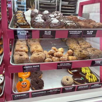 Pinkbox Doughnuts - Donuts - Donuts Near Me - Henderson, Nevada Pinkbox Doughnuts - Donuts - Donuts Near Me - Henderson, Nevada