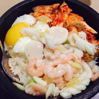 Chez Maxim Oriental - Korean style stone rice bowl with seafood - Chinese Near Me - Montreal, Quebec