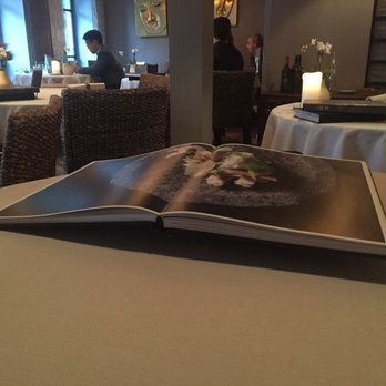 Kiin Kiin - Coffee table books at the dinner table! - Thai Near Me - Copenhagen, 84