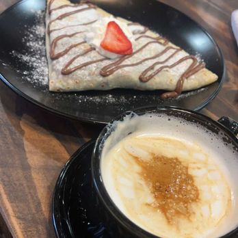 Cafe Fleur De Lis - Carmel macchiato and strawberry crepe - Juice Bars & Smoothies Near Me - St. Louis, Missouri