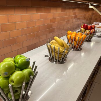 Hyatt House Seattle/Downtown - Grab and go breakfast during CoVid. Great selection. - Venues & Event Spaces Near Me - Seattle, Washington Hyatt House Seattle/Downtown - Grab and go breakfast during CoVid. Great selection. - Venues & Event Spaces Near Me - Seattle, Washington