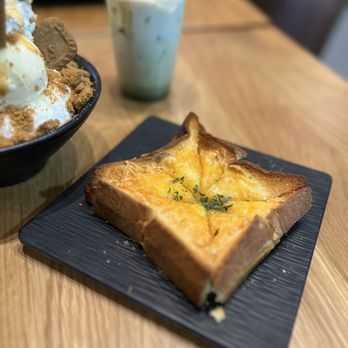 Sulbing - Mozzarella Toast - Desserts Near Me - Santa Clara, California Sulbing - Mozzarella Toast - Desserts Near Me - Santa Clara, California