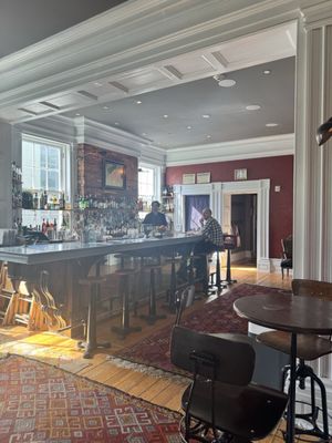 Bar Argos by null