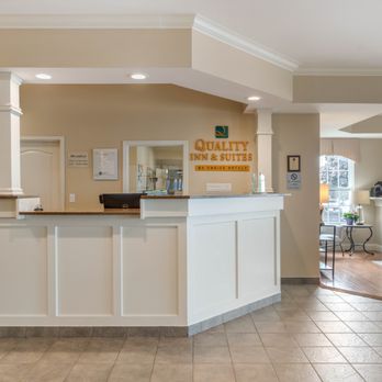 Quality Inn & Suites Amsterdam - Hotels Near Me - Fredericton, New Brunswick Quality Inn & Suites Amsterdam - Hotels Near Me - Fredericton, New Brunswick