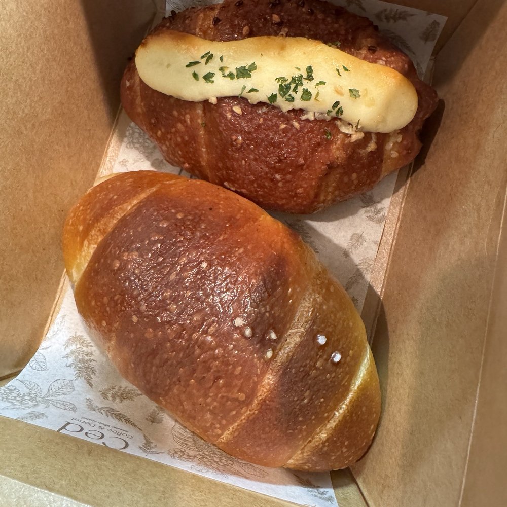 Salt and garlic bread Salt and garlic bread