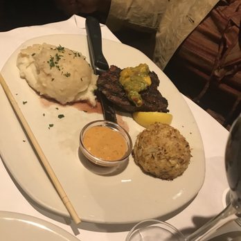 Bonefish Grill - Crab cake and sirloin - Seafood Near Me - Paramus, New Jersey