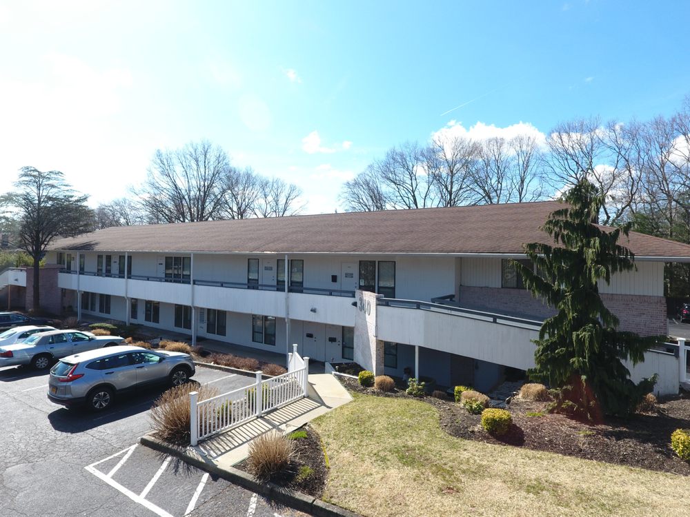 R & R COMMERCIAL REALTY GROUP Updated June 2024 Request