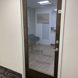 Center for Sports and Regenerative Orthopedics - Door pic
