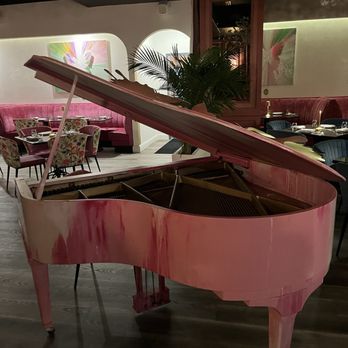 Elite Event: Pink Party at PostScript - Pink piano - Yelp Events Near Me - Houston, Texas