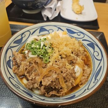 Marugame Udon - Cold Nikutama - Japanese Near Me - Honolulu, Hawaii