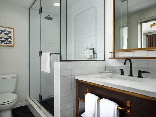 Hotel Phillips Kansas City, Curio Collection by Hilton by null