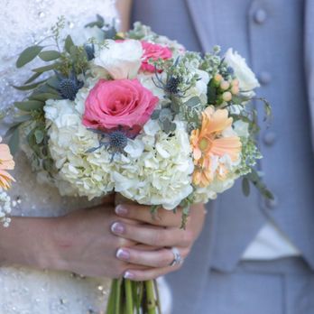 Jasmine Rose Florist - Out of water for about 45 minutes - Florists Near Me - Ontario, California Jasmine Rose Florist - Out of water for about 45 minutes - Florists Near Me - Ontario, California