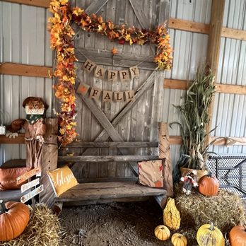Pleasant Grove Pizza Farm - My kind of chair - Pizza Near Me - Waseca, Minnesota Pleasant Grove Pizza Farm - My kind of chair - Pizza Near Me - Waseca, Minnesota