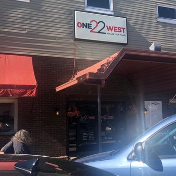 One22West - Curb appeal is a little basic - Pizza Near Me - Tullahoma, Tennessee One22West - Curb appeal is a little basic - Pizza Near Me - Tullahoma, Tennessee