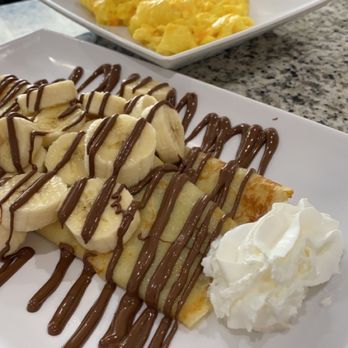 The Cracked Egg of Grosse Pointe - Banana & Nutella crepe - Breakfast & Brunch Near Me - Grosse Pointe, Michigan The Cracked Egg of Grosse Pointe - Banana & Nutella crepe - Breakfast & Brunch Near Me - Grosse Pointe, Michigan