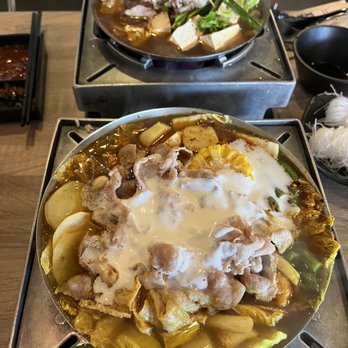 Boiling Point - Milk Cream Curry (bottom) house special (top) - Taiwanese Near Me - Irvine, California Boiling Point - Milk Cream Curry (bottom) house special (top) - Taiwanese Near Me - Irvine, California