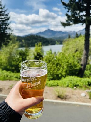 Thunder Island Brewing Co by null