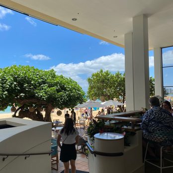Hau Tree - Patio area - Seafood Near Me - Honolulu, Hawaii Hau Tree - Patio area - Seafood Near Me - Honolulu, Hawaii