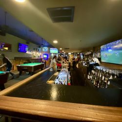 Stone's Sports Bar - Interior