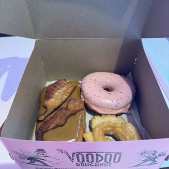 Voodoo Doughnut - Bacon Maple Bar, Homer, Glazed Old Fashioned - Donuts Near Me - Tempe, Arizona Voodoo Doughnut - Bacon Maple Bar, Homer, Glazed Old Fashioned - Donuts Near Me - Tempe, Arizona