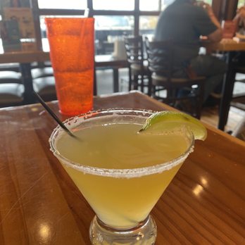 Hooters - Margarita - American Near Me - Columbus, Georgia