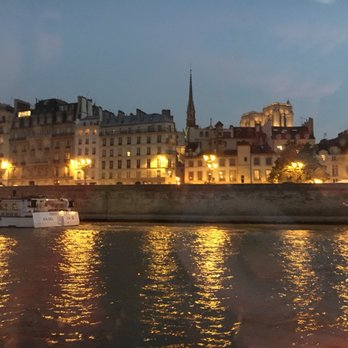 Bateaux Parisiens - French Near Me - Paris, 75 Bateaux Parisiens - French Near Me - Paris, 75
