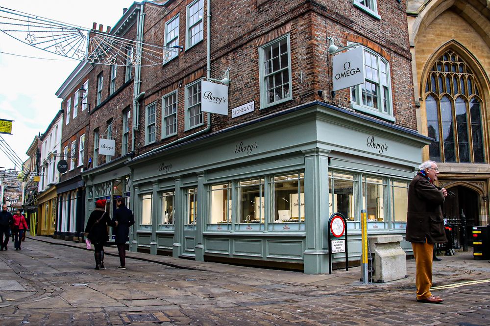 BERRY’S JEWELLERS 1 Stonegate, York, United Kingdom Jewelry Phone Number Yelp