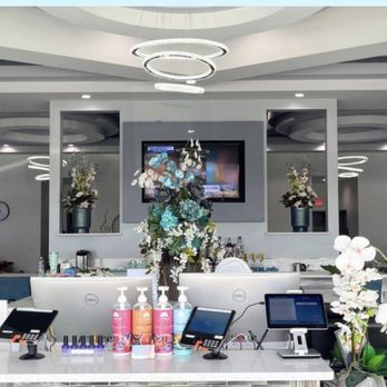 Luxe Nail Spa - The ceiling and the pedicure chairs of the nail salon matches the ceiling and pedicure chairs in my photo. - Nail Salons Near Me - Terrell, Texas Luxe Nail Spa - The ceiling and the pedicure chairs of the nail salon matches the ceiling and pedicure chairs in my photo. - Nail Salons Near Me - Terrell, Texas