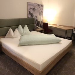 Hotel URDLWIRT - Room at the hotel in early March 2018.